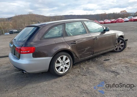 2011 Audi A4 2.0T Premium z USA, uszkodzony, nr VIN WAUSFAFL2BA080877